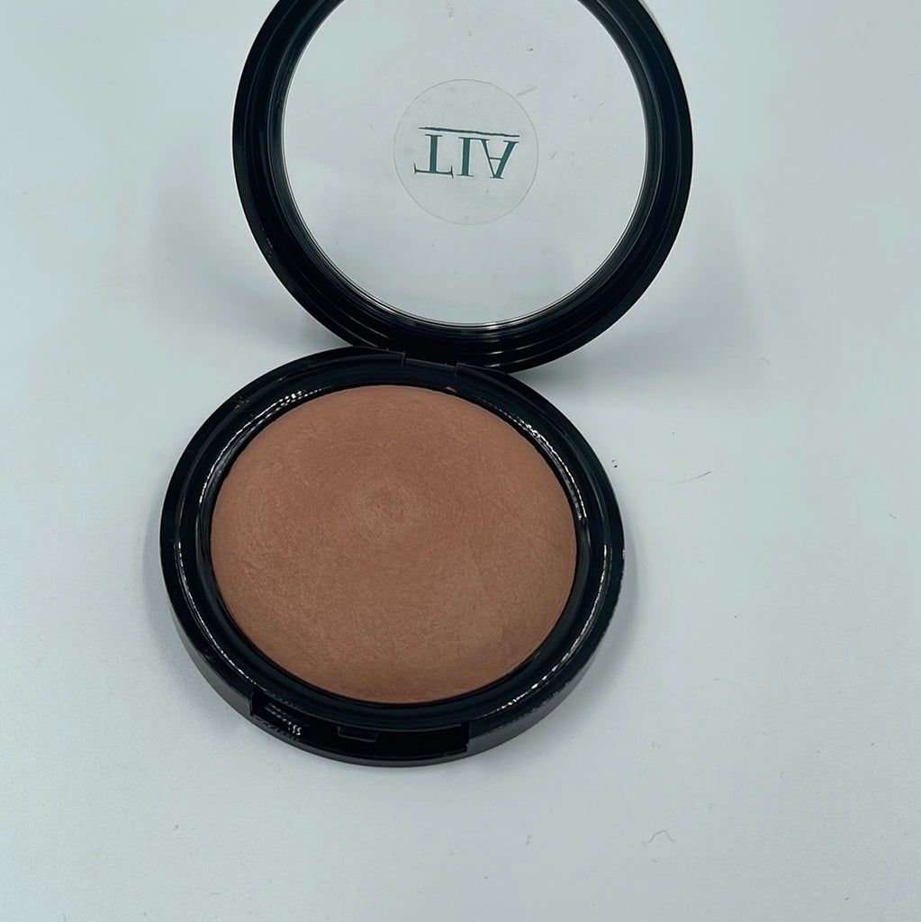 Baked Finishing Powder - Nevis - TIA Cosmetics